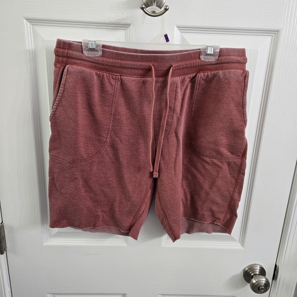 Lucky Brand Men's Coral Athletic Shorts